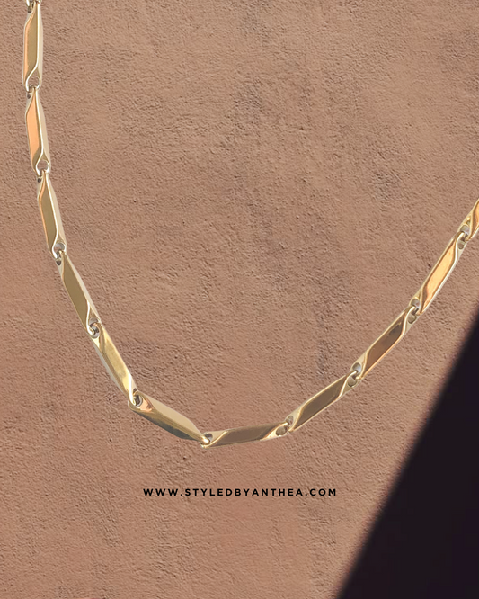 The Kinaros Necklace Collier