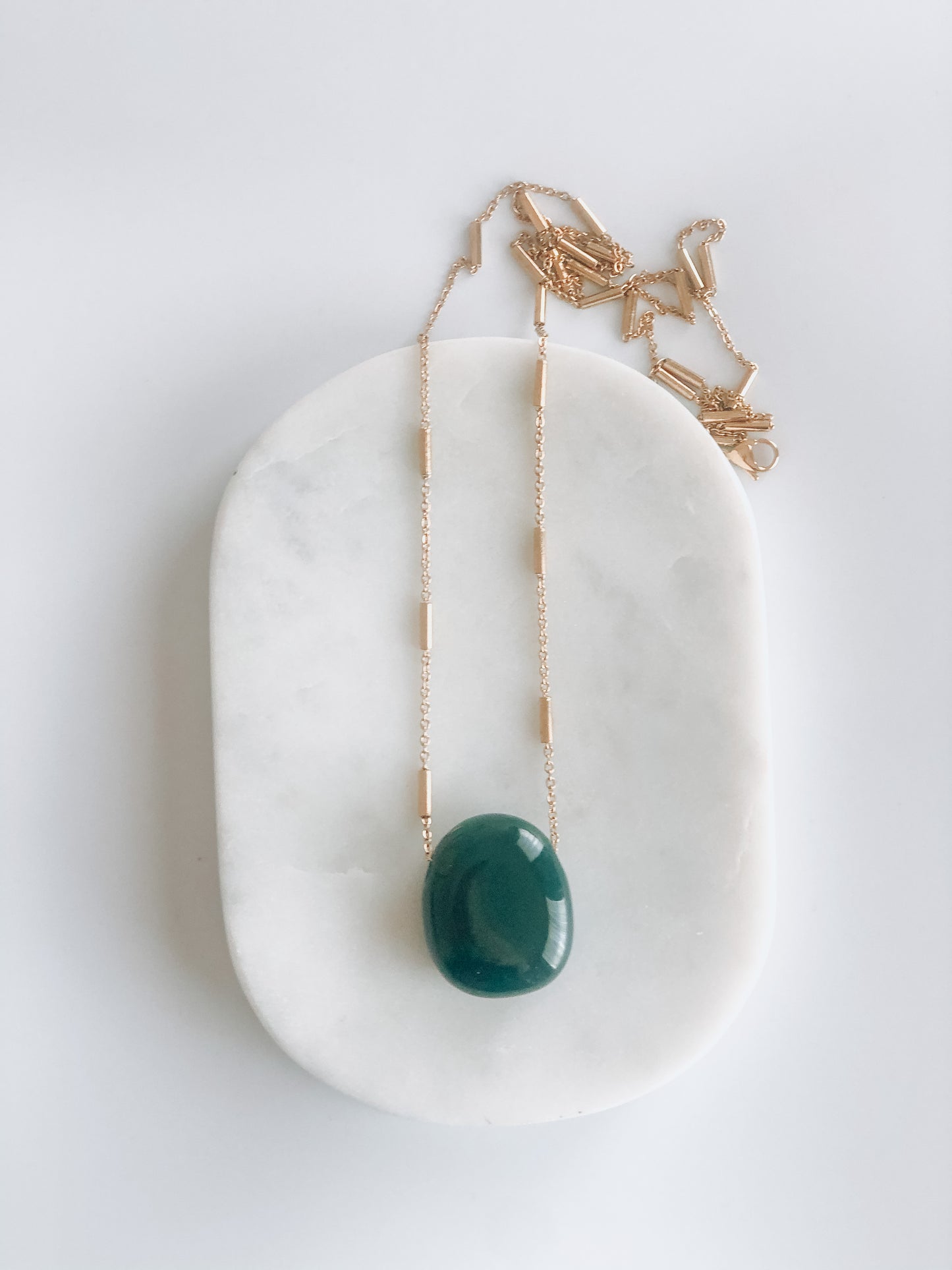 Delphion- Adjustable Black Necklace - Bloodstone